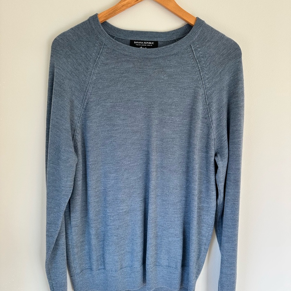 Banana Republic Men's Blue Italian Merino Wool Sweater